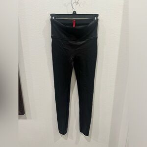 Spanx Faux Leather Leggings Size Medium